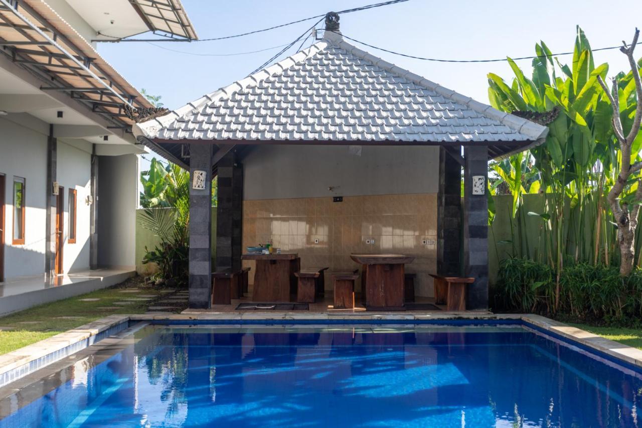 Cempaka Mas Guest House Canggu Kültér fotó
